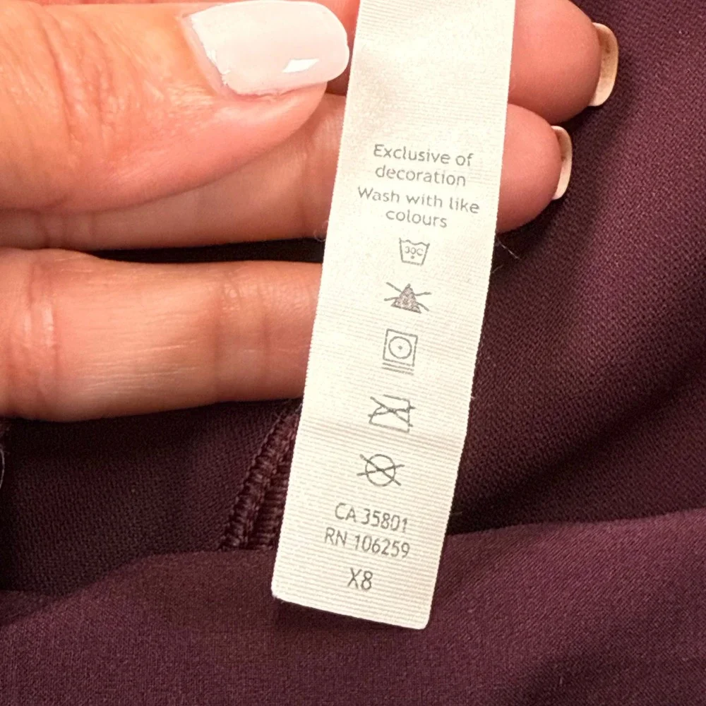 Lululemon Jogger Pants Plum Maroon Drawstring‎ Stretch Athletic Women's Size 4